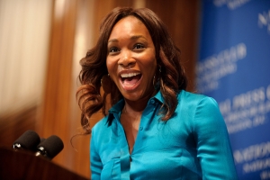 Venus Williams during a lighter moment at her sold-out July 7 NPC luncheon event. Photo by Sam Hurd.