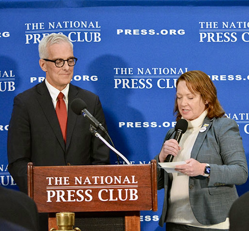 Veterans Affairs Secretary Denis McDonough answers questions from NPC President Eileen O'Reilly. Photo by Joseph Luchok