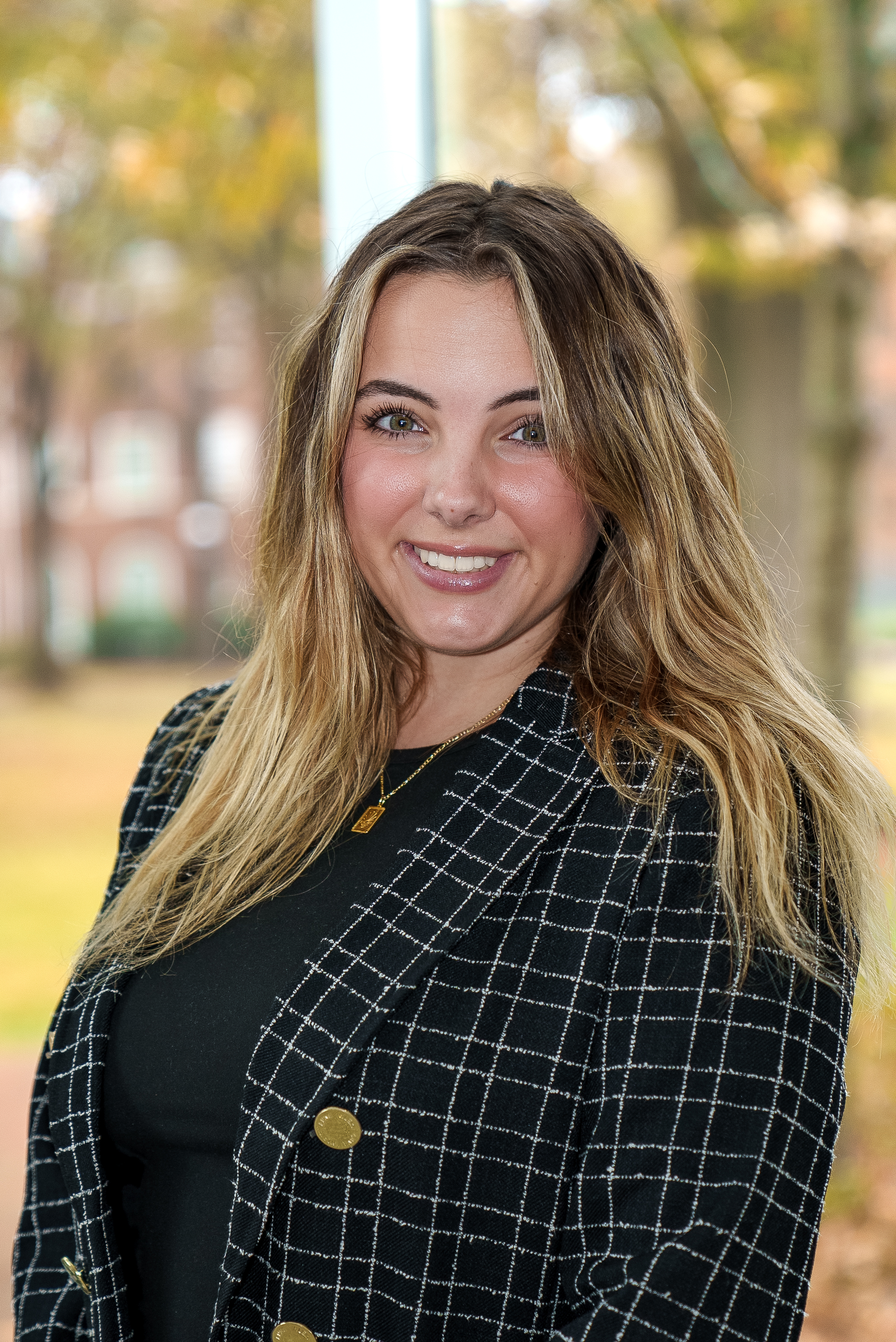 Anjolina Fantaroni, a rising senior at Elon University, has been awarded the 2025 Wes Vernon Broadcast Scholarship from the National Press Club