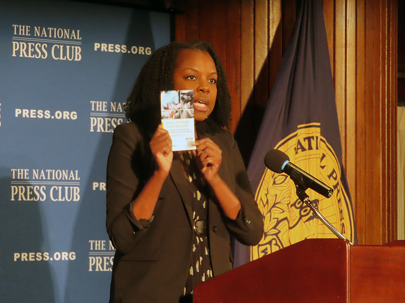 Aundrea Cline-Thomas, founder The Rewrite newsletter, gave advice on entrepreneurship.  Photo by Joe Luchok