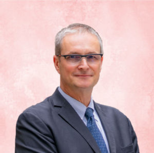 Headshot of Didier Saugy
