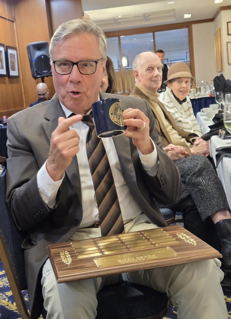 Photo of former Washington National broadcast Bob Carpenter