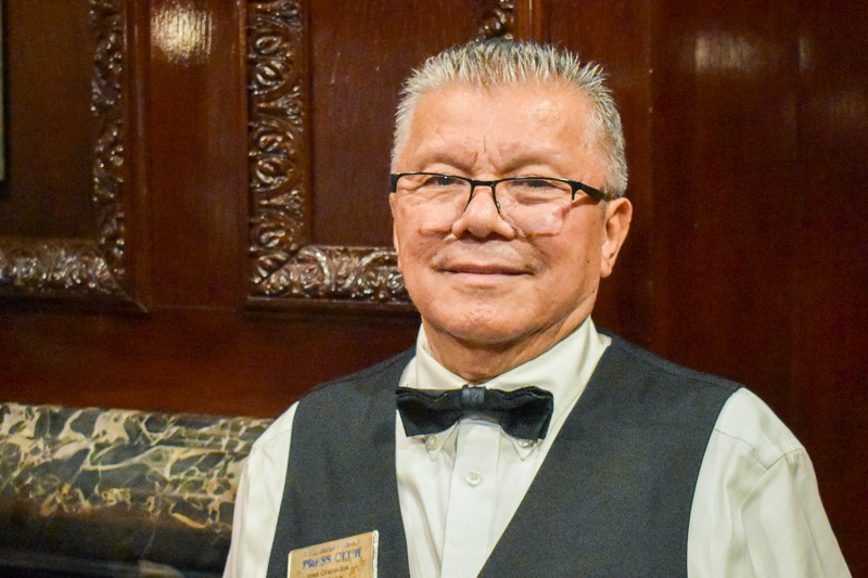 Photo of Reliable Source waiter Jose Granados