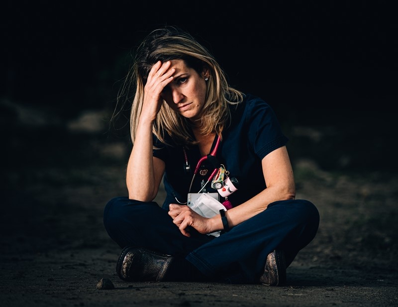 Photo of emergency room nurse