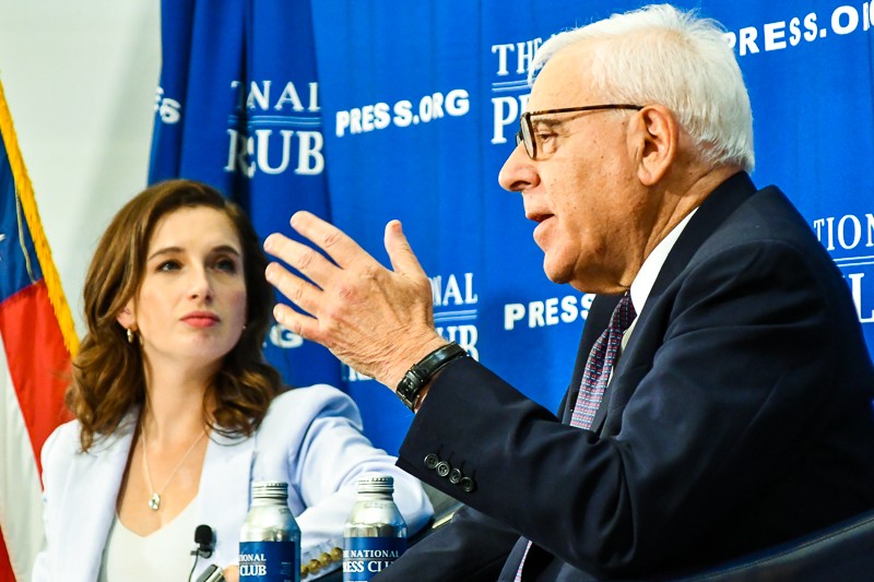 Photo of former National Press Club President Emily Wilkins and David Rubenstein