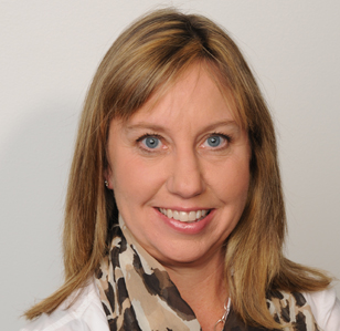 Photo of Syracuse University Professor Beth Egan